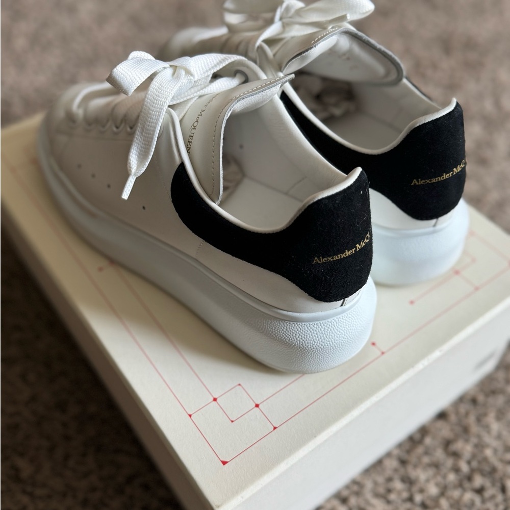 Alexander McQueen Monochrome Lace-Up Sneakers